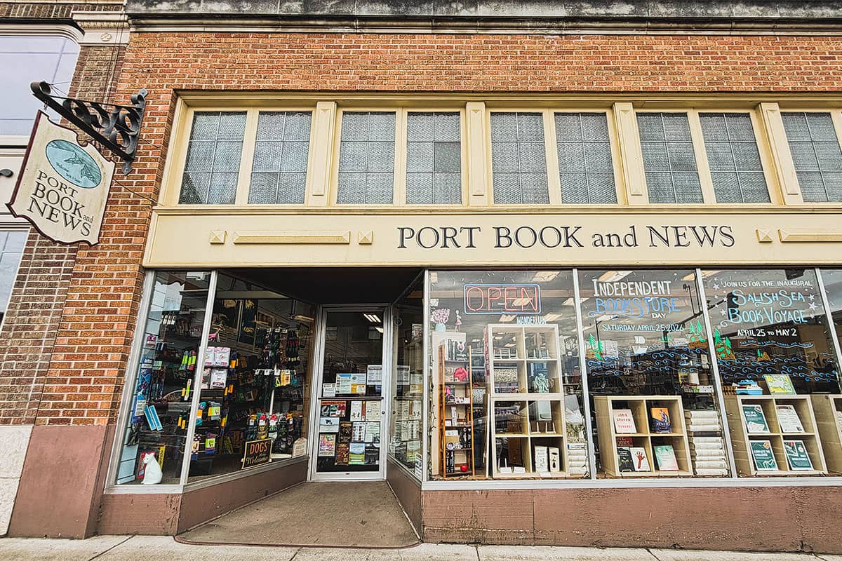 port book and news angeles