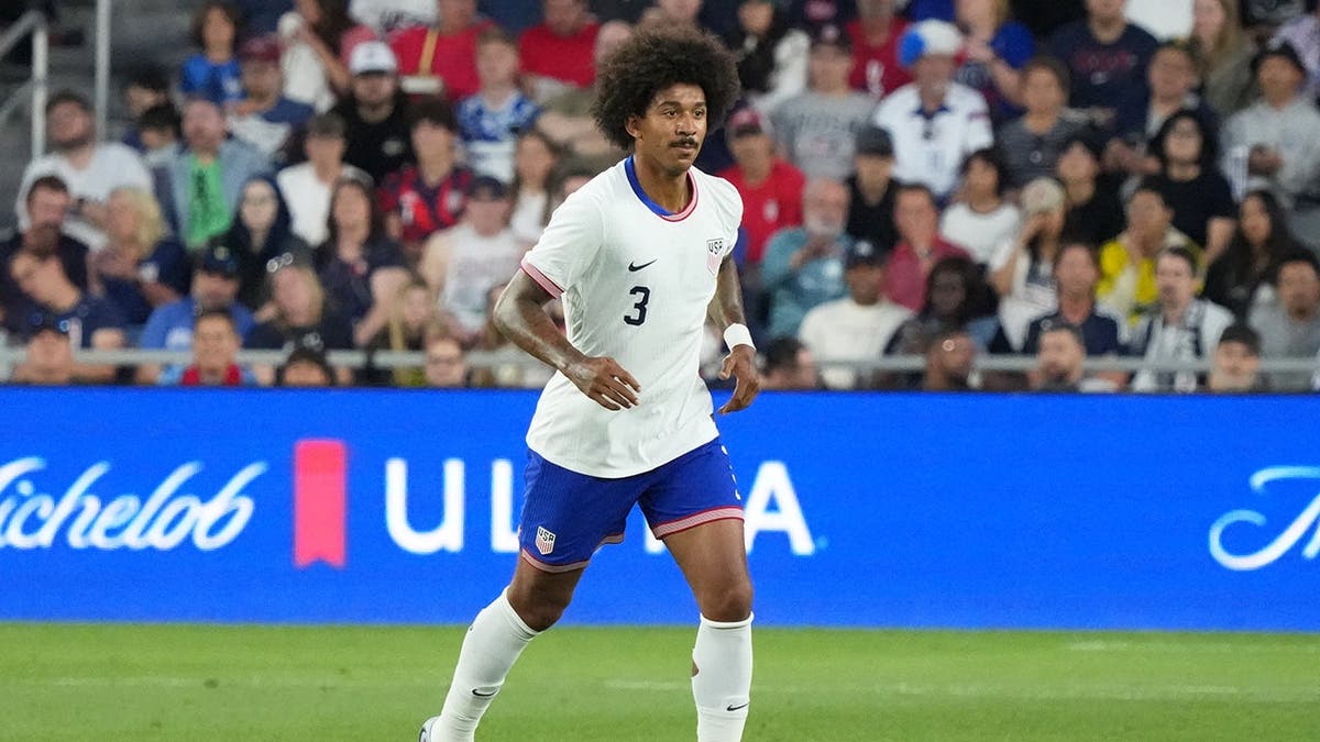 Chris Richards wearing number 3 jersey playing soccer at Lower.com Field in Columbus Ohio